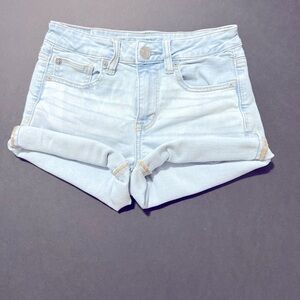 American Eagle Light Wash Blue Denim Women's Jean Shorts